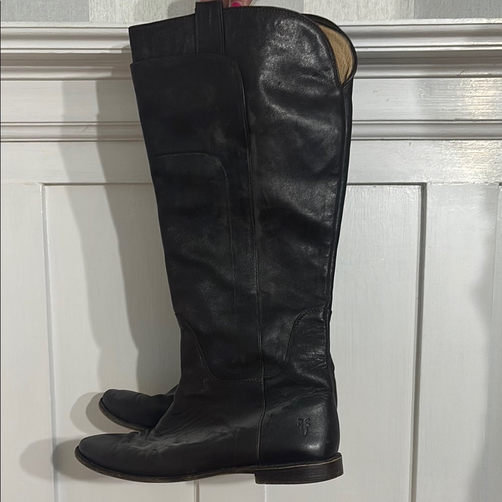 FRYE AND CO. Brown Leather Soles